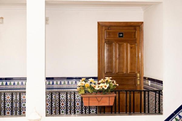 Hostal La Melchora Posadas Bagian luar foto